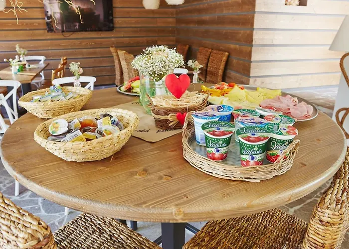 伏尔塔瓦童话故事酒店 3* Český Krumlov